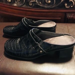 Aerosoles Fashion Clog Black Alligator Size 10